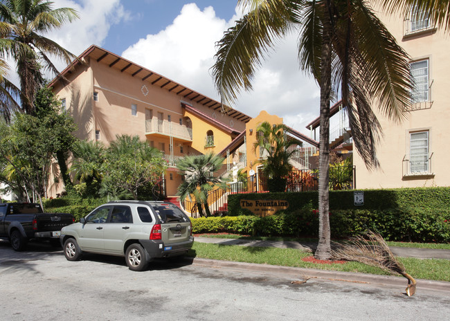 The Fountains in Coral Gables, FL - Building Photo - Building Photo