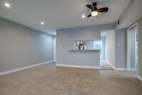 9025 Rue Cambon St photo'