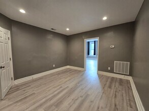 920 Main St in Pittsburgh, PA - Building Photo - Building Photo