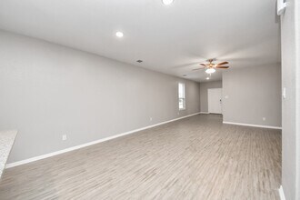 24719 Colony Meadow Trl in Huffman, TX - Building Photo - Building Photo