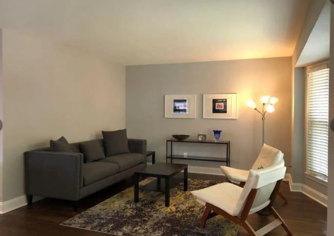 1533 E Melton Rd in Birmingham, MI - Building Photo - Building Photo