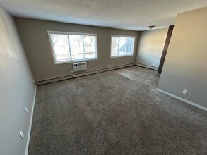 410 6th St SE in Minneapolis, MN - Building Photo - Building Photo