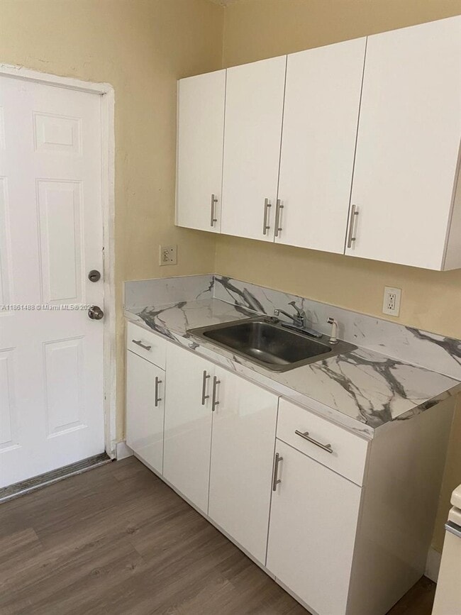 property at 1111 SW 2nd St