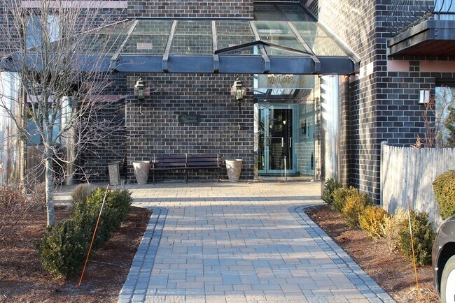 500 Washington St in Quincy, MA - Building Photo - Building Photo