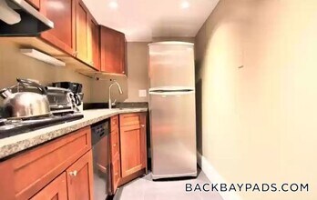 113 Beacon St in Boston, MA - Building Photo - Building Photo