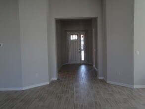 5908 Fieldmoor Ct in Palmetto, FL - Building Photo - Building Photo