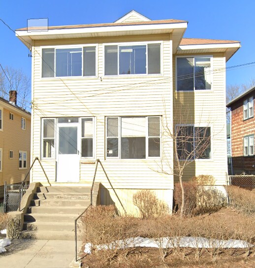 17 Tesla Ave, Unit 1 in Medford, MA - Building Photo