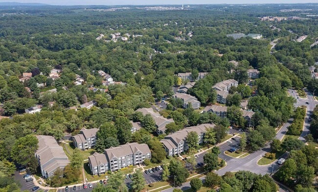 Canterbury Apartments in Germantown, MD - Building Photo - Building Photo