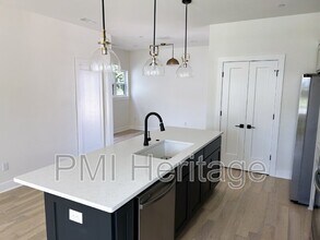 608 N 6th St in Rogers, AR - Building Photo - Building Photo