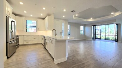15319 Lucerna St in Naples, FL - Building Photo - Building Photo