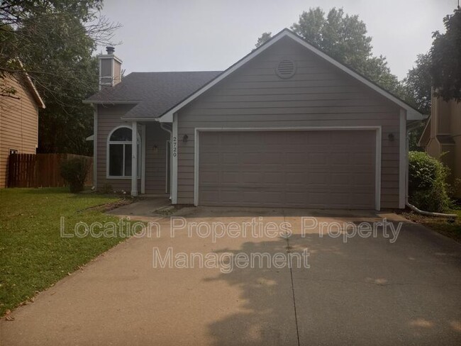 property at 2720 Meadow Dr