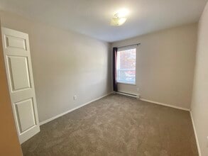 315 Hecate St in Nanaimo, BC - Building Photo - Building Photo
