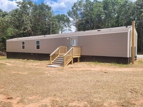 238 Freeman Cir in Colbert, GA - Building Photo - Building Photo