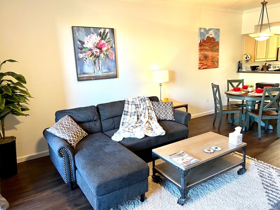 19777 N 76TH St, Unit 1349 in Scottsdale, AZ - Building Photo