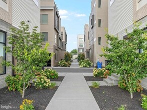 2139 E Lehigh Ave in Philadelphia, PA - Building Photo - Building Photo
