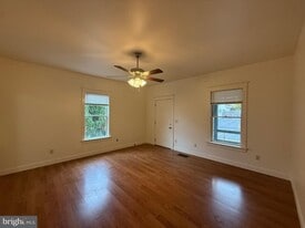 1740 Arnold Ave in Willow Grove, PA - Building Photo