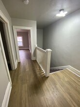 201 N French Ave in Sioux Falls, SD - Foto de edificio - Building Photo