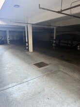 1231 N Formosa Ave in West Hollywood, CA - Building Photo - Building Photo
