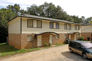 1742 Hartsfield Rd Apartments