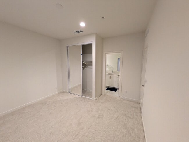 property at 2524 Elderberry Ln