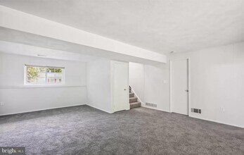 7997 Nolcrest Rd in Glen Burnie, MD - Building Photo - Building Photo