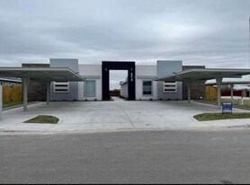 201 W Rutherford Ave in Edinburg, TX - Building Photo