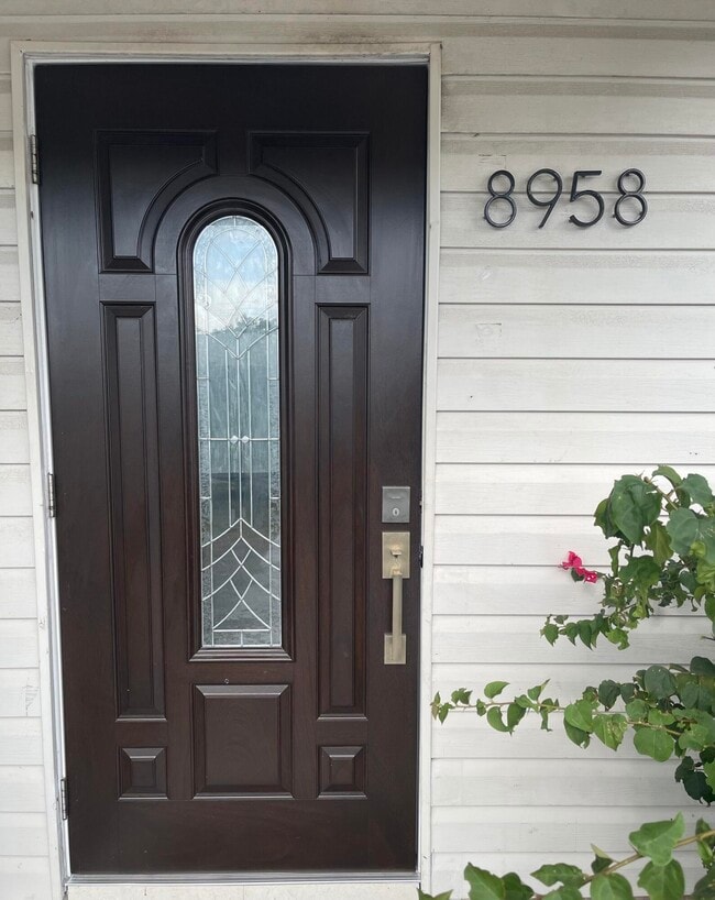 property at 8958 SE Hobe Ridge Ave