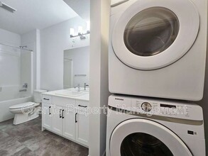 3439-3169 169 St SW in Edmonton, AB - Building Photo - Building Photo