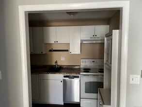 165 South St in Vernon, CT - Building Photo - Building Photo