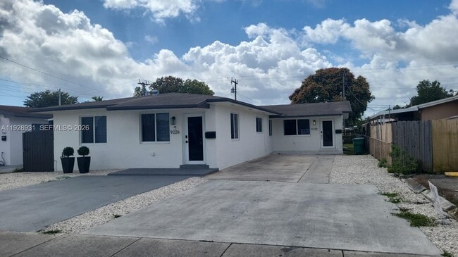 property at 9228 SW 37th St