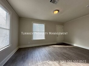 4608 W 24th St in Little Rock, AR - Building Photo - Building Photo