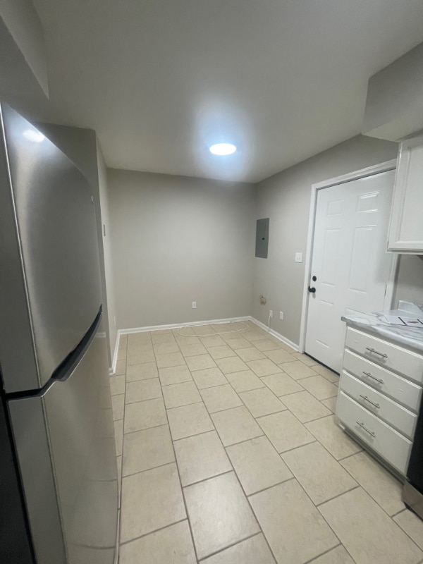 105 Grogan Cir in Paducah, KY - Foto de edificio - Building Photo
