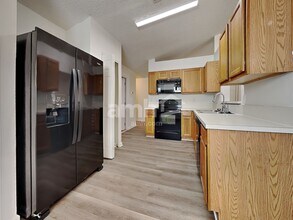 8722 Star Leaf Rd N in Jacksonville, FL - Building Photo - Building Photo