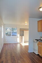 4923 NE 16th Ave in Portland, OR - Building Photo - Building Photo