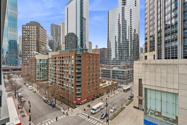 505 N McClurg Ct in Chicago, IL - Building Photo - Building Photo