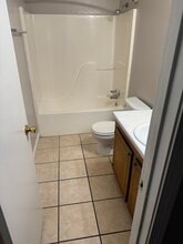 2 Kim Ln in Hattiesburg, MS - Building Photo - Building Photo