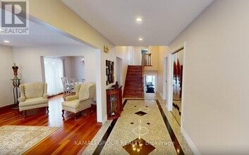 38 Spruce Ave in Richmond Hill, ON - Building Photo - Building Photo