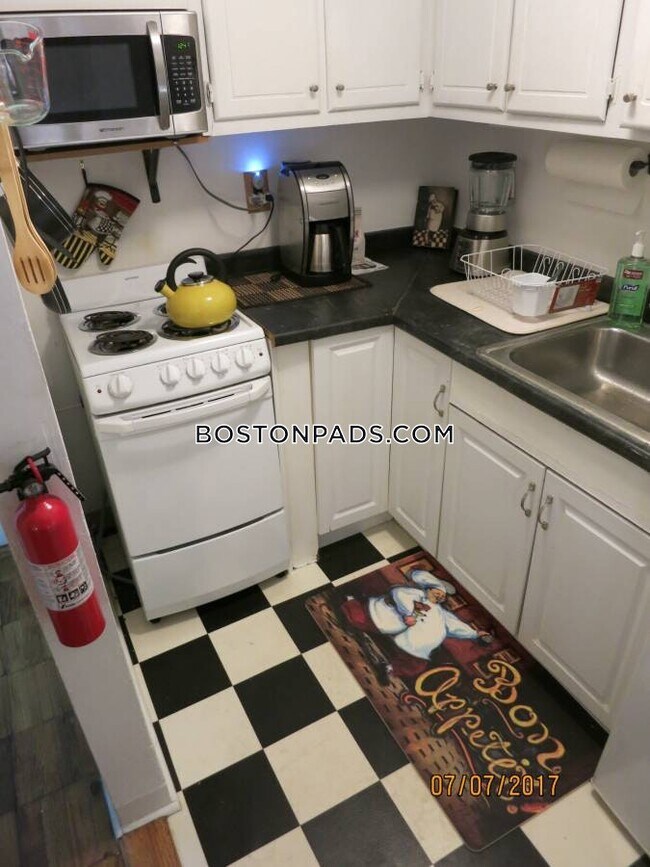 property at 21 Boston St