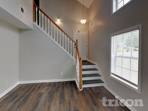 1053 Abercorn Way in Douglasville, GA - Foto de edificio - Building Photo