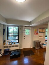 94A Marion St, Unit 4 in Brookline, MA - Building Photo - Building Photo