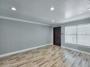 2112 Longwood Rd in West Palm Beach, FL - Building Photo - Building Photo