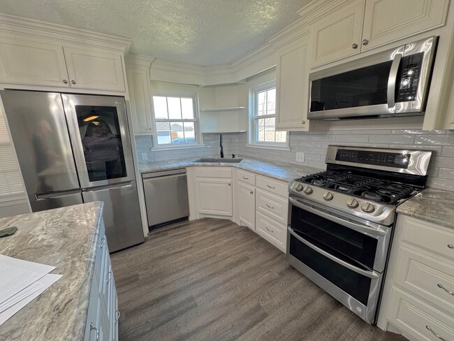 702 Marion St in Port Neches, TX - Building Photo - Building Photo