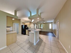 8452 Fenholloway Ct in Trinity, FL - Building Photo - Building Photo