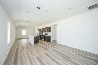 1003 Maple Sunset Ct in Houston, TX - Building Photo - Building Photo