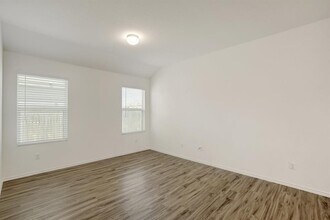 190 Crystal River Rd in Niederwald, TX - Building Photo - Building Photo