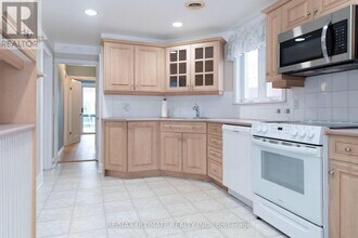 7 Joanith Dr in Toronto, ON - Building Photo - Building Photo