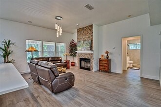 6505 SW 135 Pl in Archer, FL - Building Photo - Building Photo