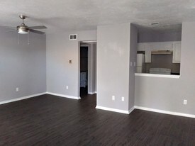 South Oak Cliff Apartments For Rent Dallas Tx La Madera Reduced Rent Now Apartments