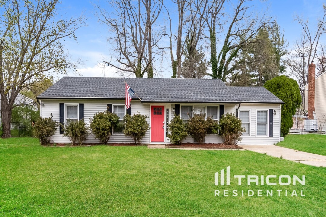 15008 Nashua Ln in Bowie, MD - Building Photo