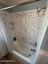 127 Bloomfield Rd in Ocean Township, NJ - Building Photo - Building Photo